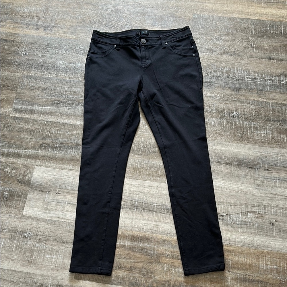 Maurice’s Black Skinny Pants